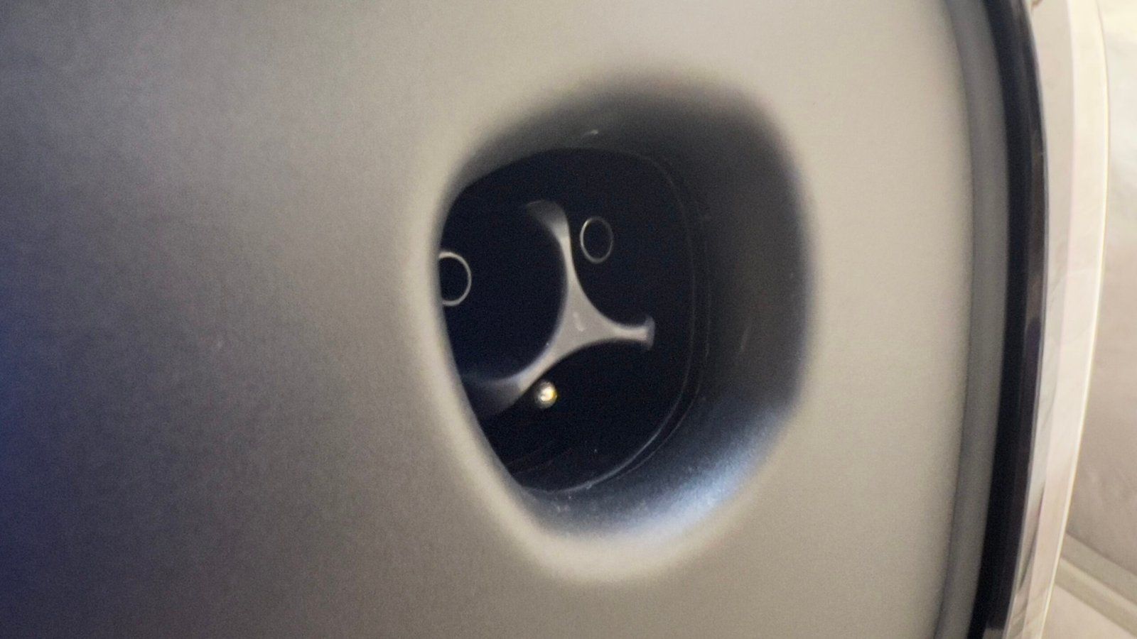 Open electric car charging port